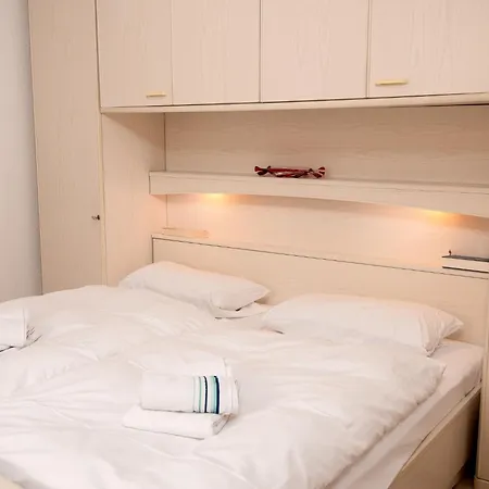 Woge By Interhome Апартаменты *